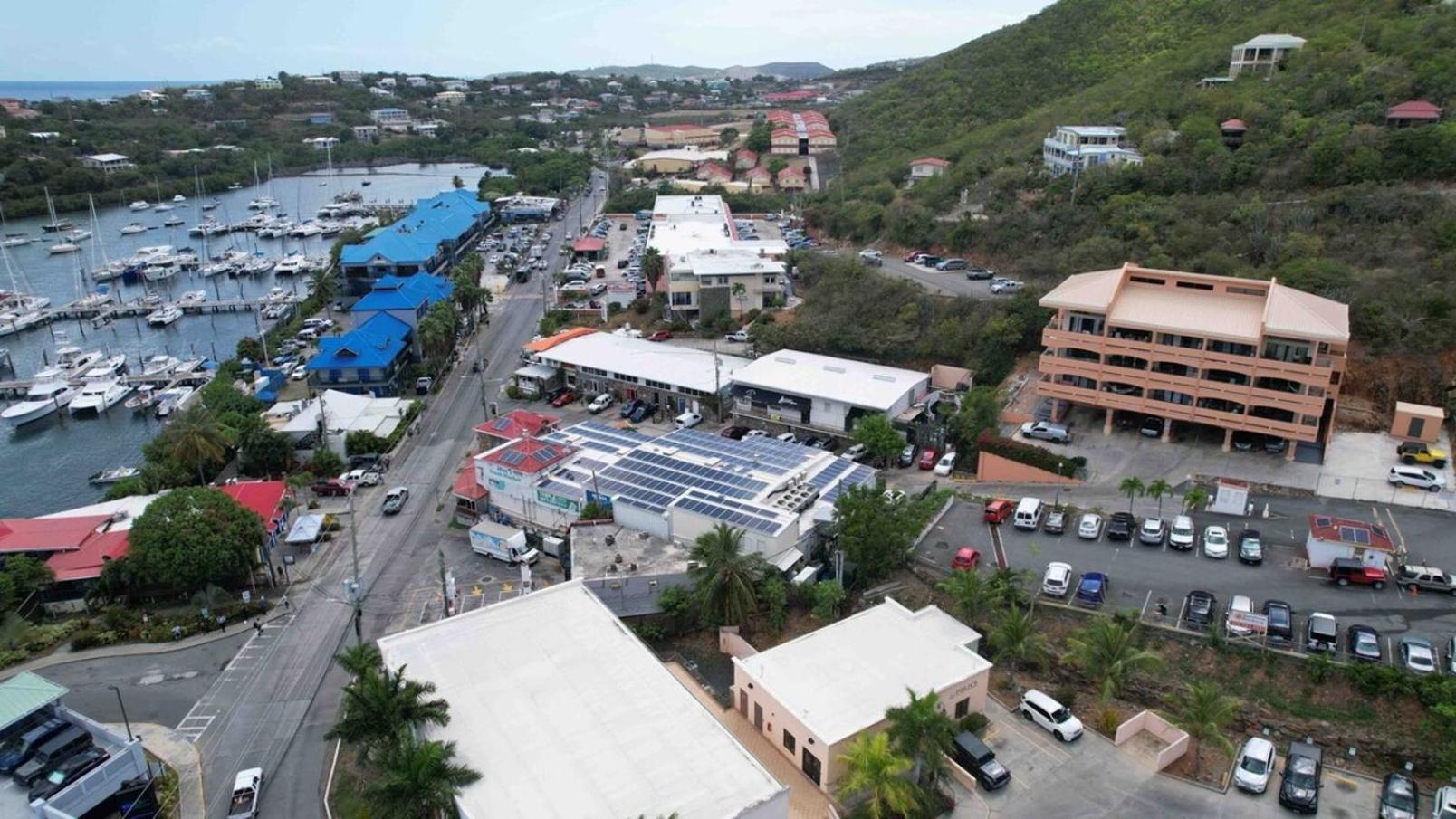 Amazing View 1 Bed1 Bath Villa On Red Hook Strip นาซาเร็ธ ภายนอก รูปภาพ