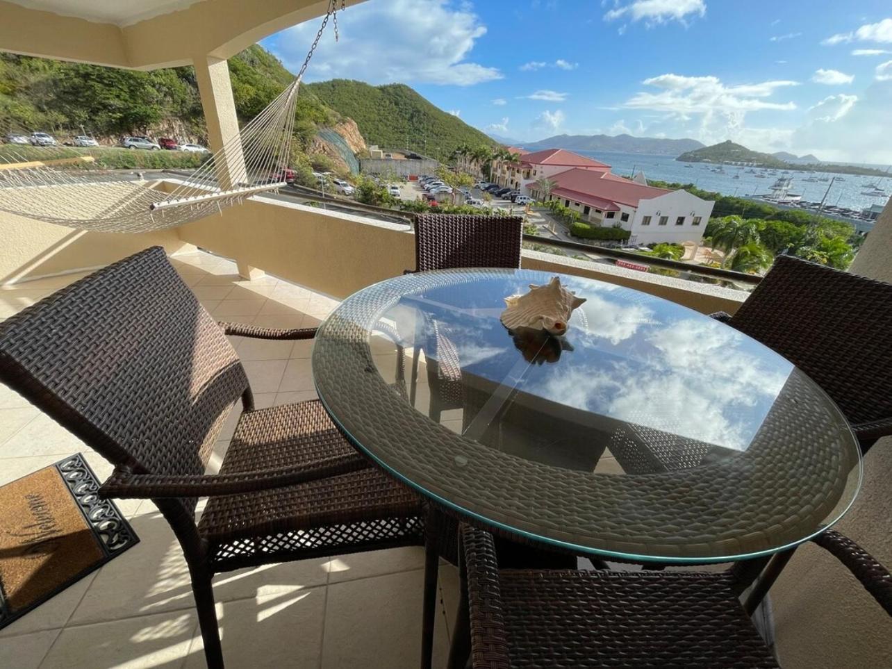 Amazing View 1 Bed1 Bath Villa On Red Hook Strip นาซาเร็ธ ภายนอก รูปภาพ